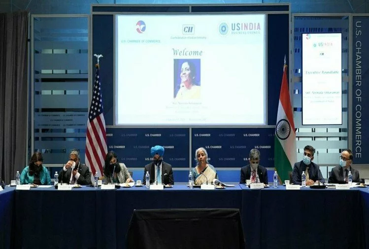 अमेरिका: USIBC के सदस्यों ने की वित्त मंत्री सीतारमण से मुलाकात, भारतीय अर्थव्यवस्था में सुधार की जमकर तारीफ की
