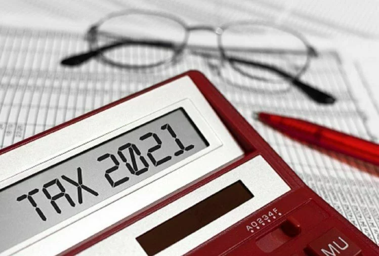 Income Tax Return: कम कमाई होने पर भी भरना चाहिए इनकम टैक्स रिटर्न, यहां जानिए क्या मिलते हैं फायदे