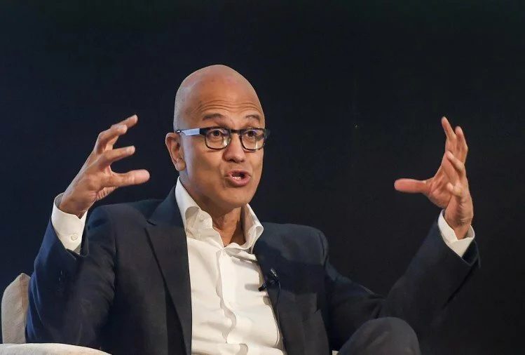 Satya Nadella: माइक्रोसॉफ्ट के सीईओ ने दो दिन के भीतर कंपनी में अपने आधे शेयर बेचे, जानें वजह