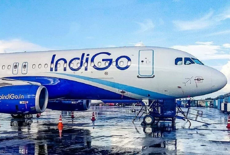 इंडिगो का फैसला: 31 जनवरी तक बदलाव शुल्क नहीं लेगी एयरलाइन, 20 फीसदी उड़ानें होंगी रद्द, ओमिक्रॉन का असर