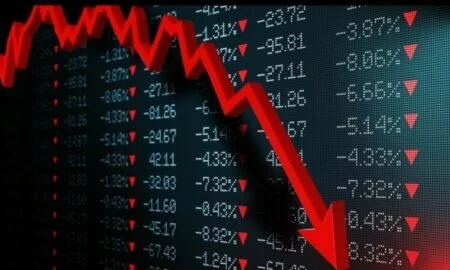 Stock Market Crashed: शेयर बाजार में आया भूचाल, सेंसेक्स 1750 अंक टूटा, निफ्टी 530 अंक फिसलकर बंद