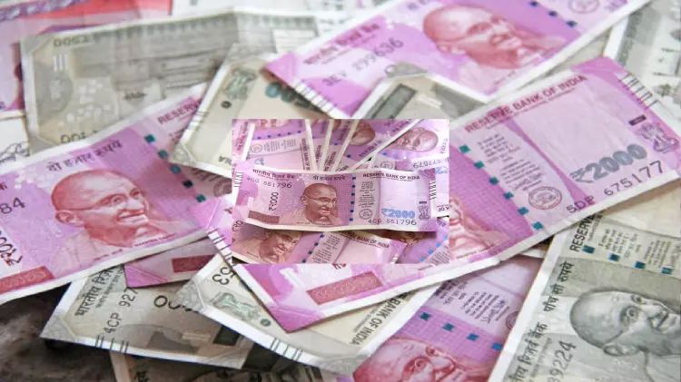 वित्त मंत्रालय की रिपोर्ट : सरकार पर कर्ज बढ़कर 128 लाख करोड़ रुपये के पार, कुल देनदारी में सार्वजनिक कर्ज की हिस्सेदारी बढ़कर 91.6% पहुंची