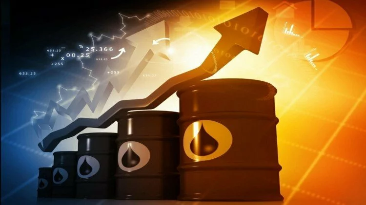 Russia Ukraine War: कच्चे तेल के दाम में 2008 के बाद सबसे बड़ा उछाल, 139 डॉलर प्रति बैरल के पार पहुंची कीमत