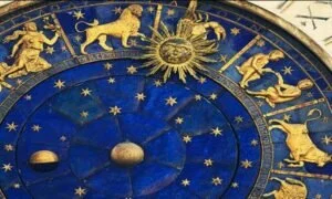 Astrology: धन जोड़ने में माहिर माने जाते हैं इन राशि के जातक, कम समय में ही बना लेते हैं अच्छा बैंक बैलेंस